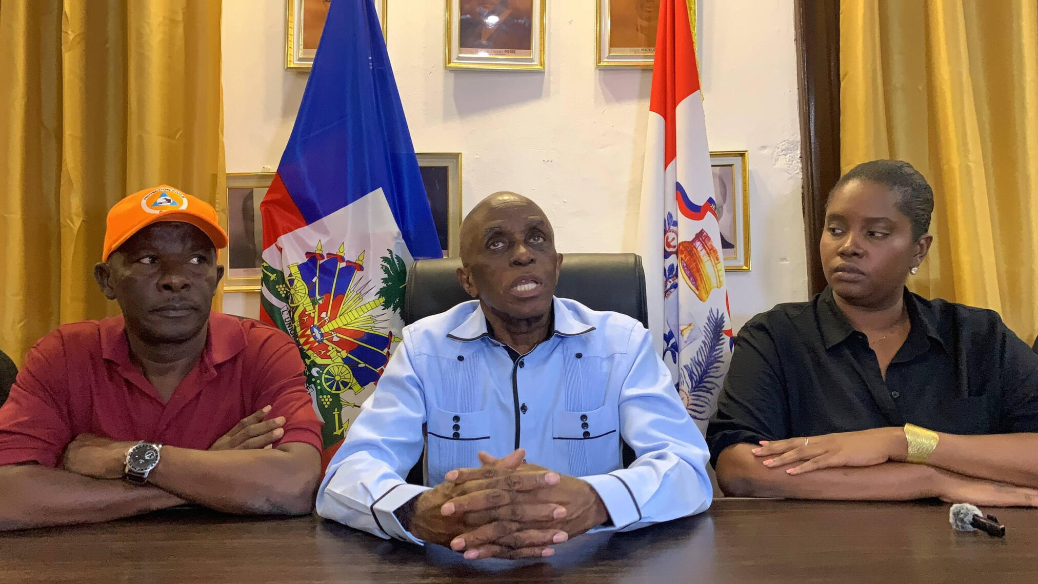 Minis Enteryè a nan tèt kole ak Delegasyon plis Meri Okap, Anone yo pwal konstwi yon nouvo mache modèn
